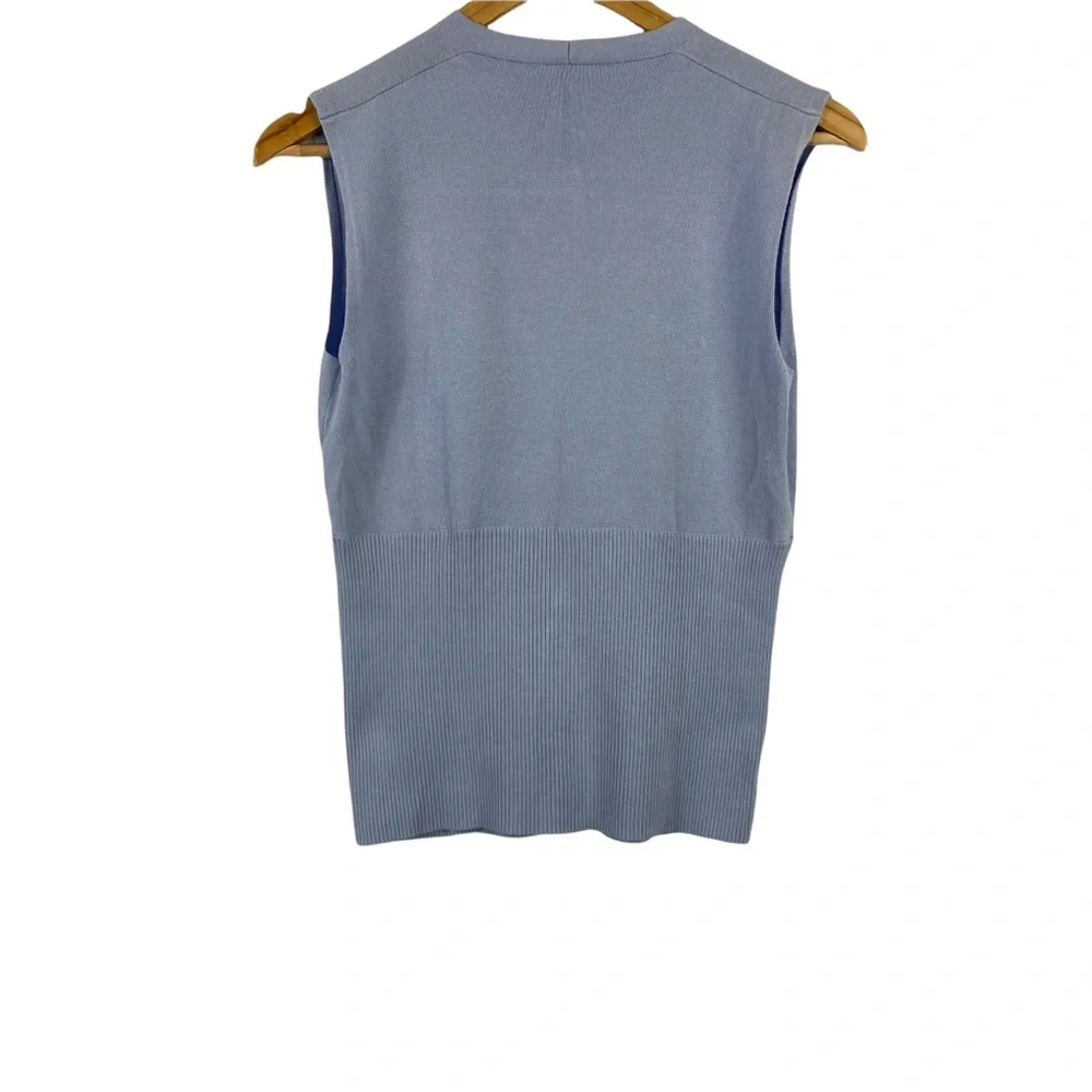 Tahari sleeveless sweater light purple V Neck Top Vest Rayon Medium